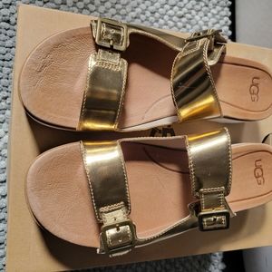 UGG Sandles/ slides